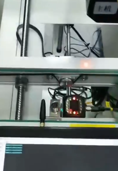 PCB電路板，接駁臺(tái)上方下方組網(wǎng)讀碼，主從機(jī)掃碼.png